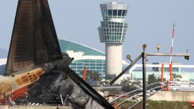 Tragedy Strikes in South Korea: Plane Crash Claims 28 Lives at Muan Airport